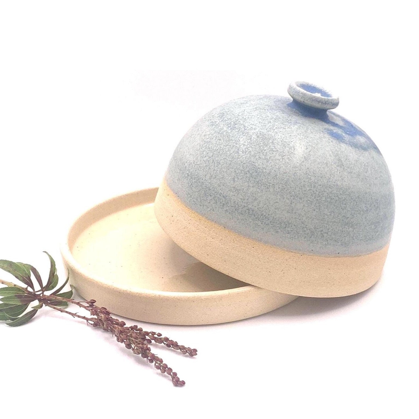 Large Butter Dish with Lid image 3
