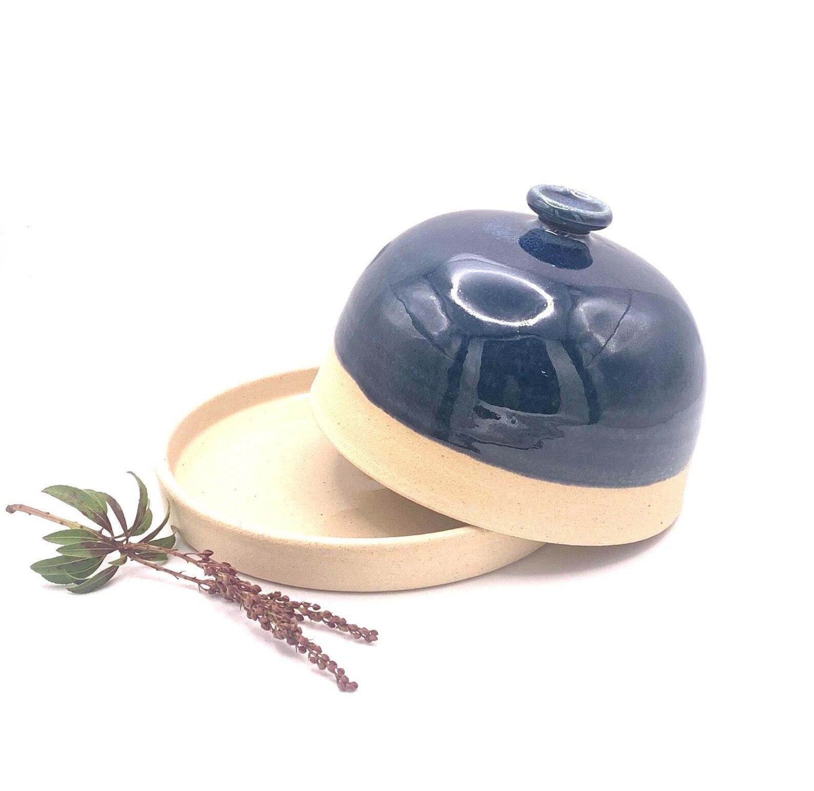 Large Butter Dish with Lid image 2