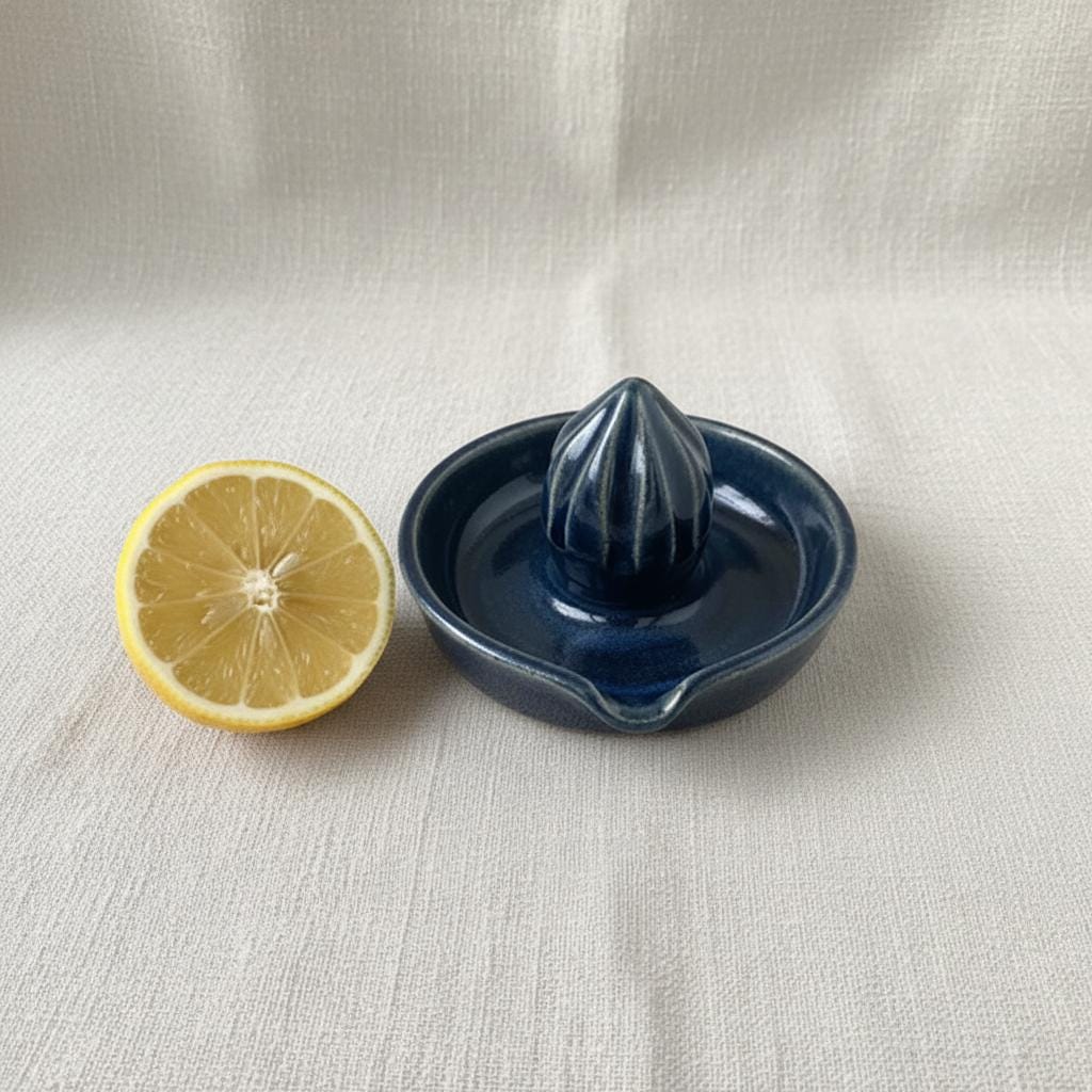 Handmade Ceramic Citrus Juicer – Stoneware
